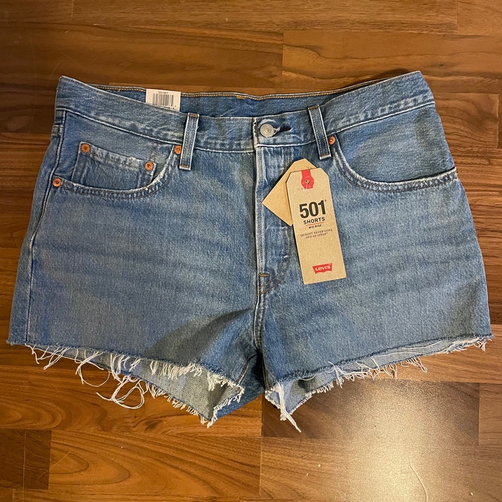 Levi’s 501 cut-off denim shorts (31 inch waist)